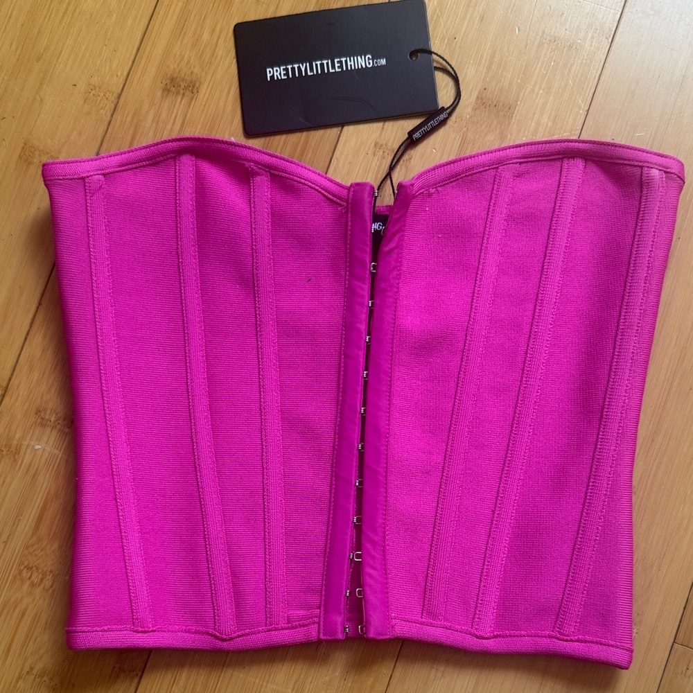 PrettyLittleThing Fuchsia Strapless Corset